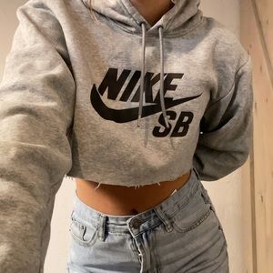 Nike cropped sweatshirt